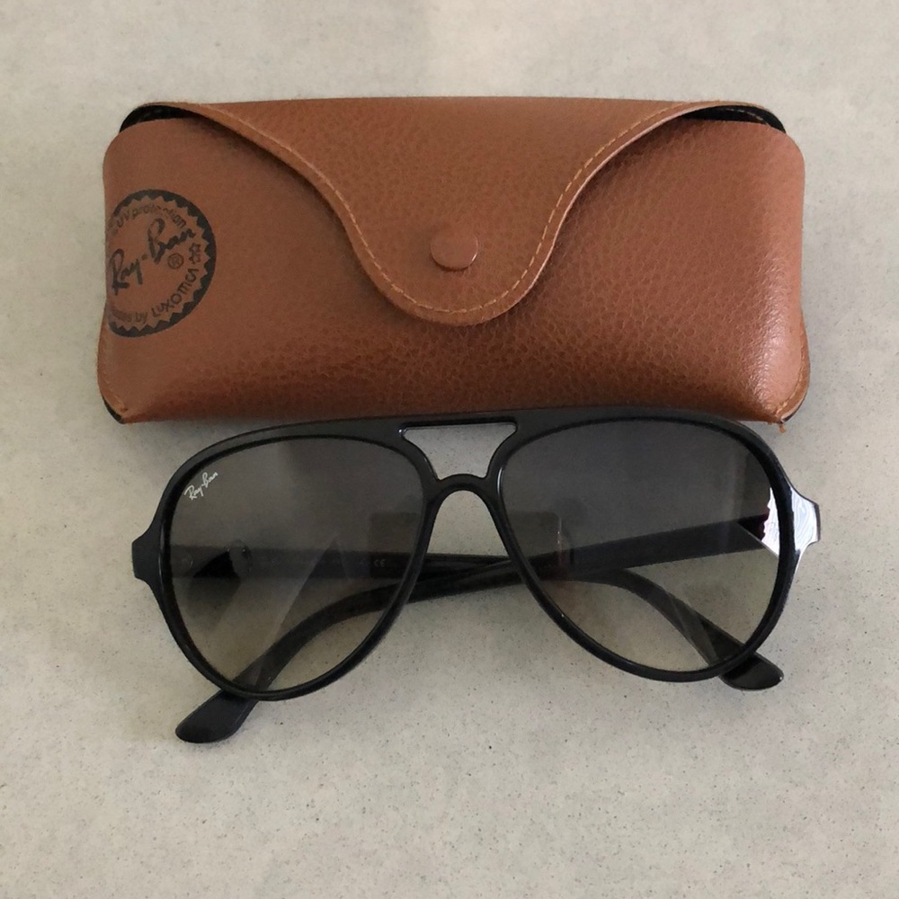 RayBan 4125 Aviator Sunglasses
